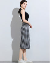 Checkered Knitted Women's Skirt